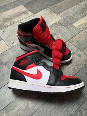 Jordan 1 High Top Nike Junior Turnschuhe Größe 4
