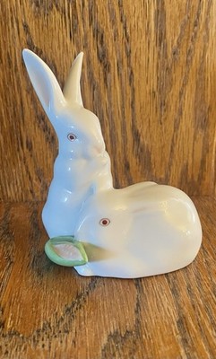 Vintage Herend Porcelain - Hand painted figurine  1970s