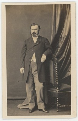 CDV um 1865. Porträt eines Mannes von Pierre Petit in Paris.