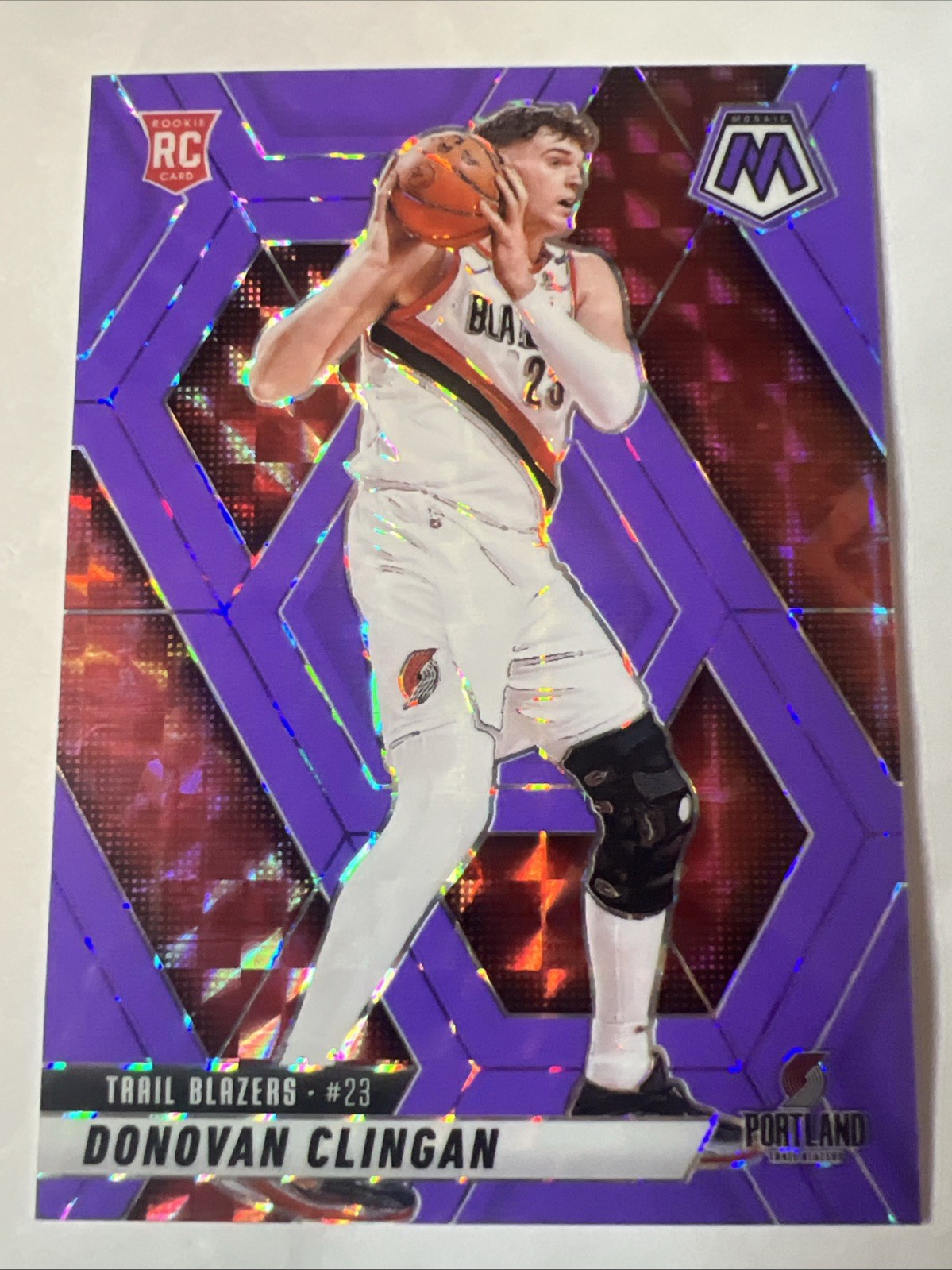 Donovan Clingan 2024-25 Panini Mosaic Purple Fluorescent /249 #246 RC