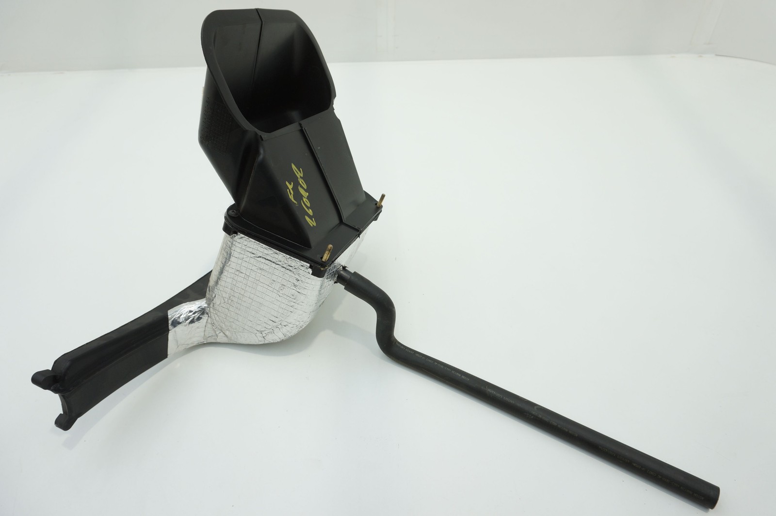 Aston Martin Vanquish 2012-2018 Air inlet P/N 9G4318A660BA