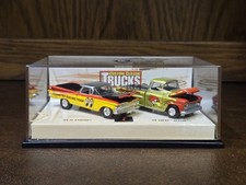 HOT WHEELS CUSTOM CLASSIC 2-TRUCK SET '59 EL CAMINO & '59 CHEVY APACHE