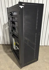 IBM 7014/7015/7017 00P1896 36U Server Rack Cabinet Missing Side Panel