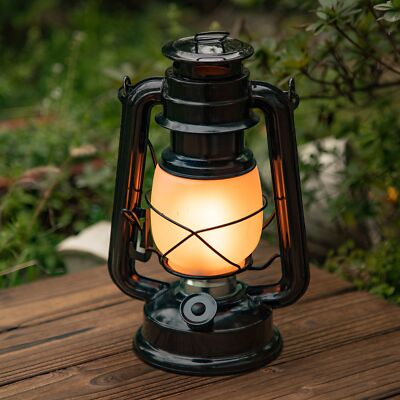 LED Vintage Flame Lantern Metal Outdoor Hanging Lantern with