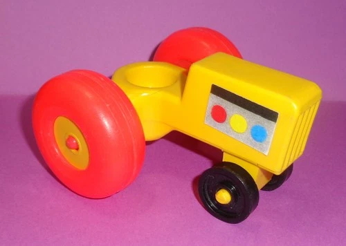 VINTAGE Fisher Price Little People 915 Farm Tractor