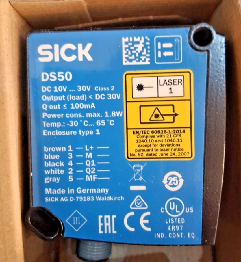 Sick DS50-P1122 Laser displacement sensor New - Image 2 of 2