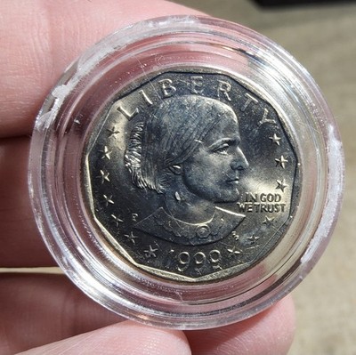 MORGAN MINT 1999 SUSAN B. ANTHONY COLORIZED BACK GOLD-PLATED COIN