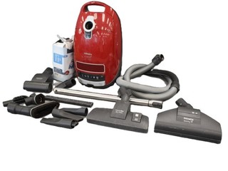 MIELE S8 Cat & Dog 2200W Vacuum Cleaner Pet Hair Cleaning System W66