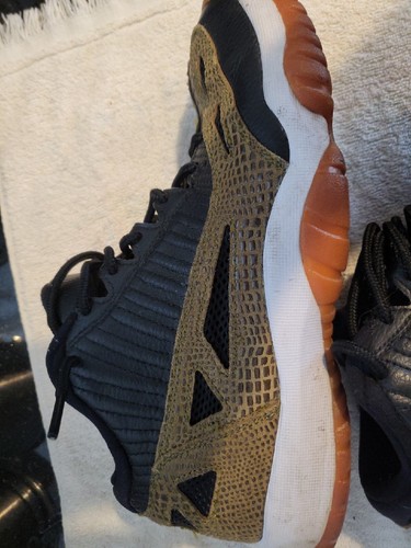 Size 8.5 - Jordan 11 IE Low Croc 2015 - Picture 3 of 22