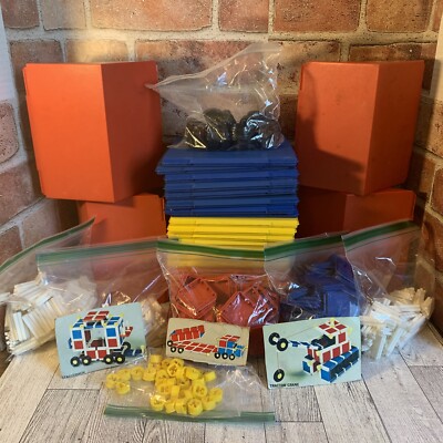 Vintage 1965 Tupperware Tupper Toys Build-O-Fun Huge Lot 423pcs! StageCoach Barn