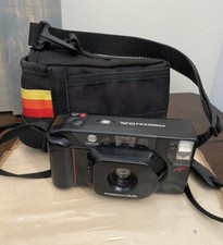 Minolta Freedom Dual AF 35mm Film Point and Shoot Camera Includes Case Straps