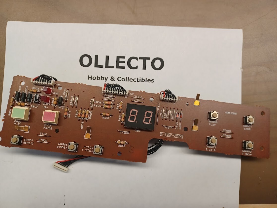 Fisher AD-823 CD Player Used Parts. Front Control Panel Board 4-2262-21350-image