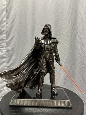 Star Wars Gentle Giant 2005 Darth Vader Chrome Statue - MUST SEE LIGHT UP SABER!