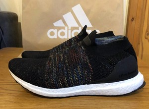 ultraboost laceless b37685