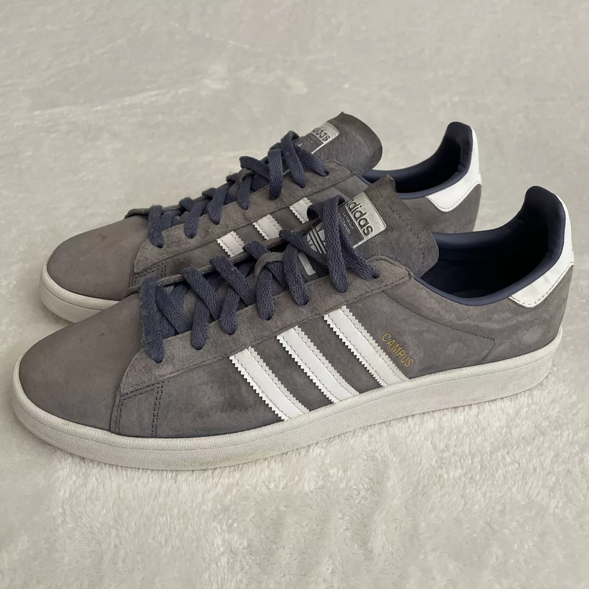 Vintage adidas 2025 skate shoes