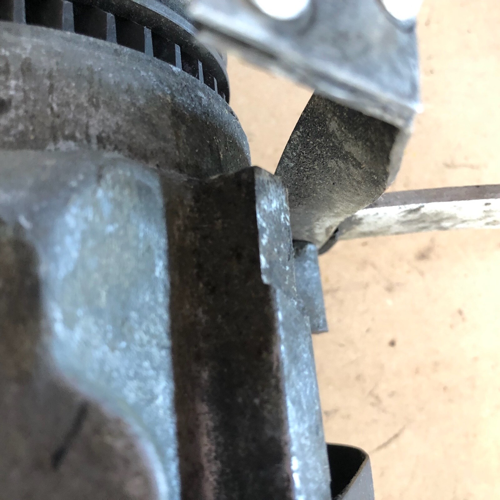 Ferrari 308 Smog/Air Pump, Piping and Bracket (GT4/GTB/GTS/Dino)