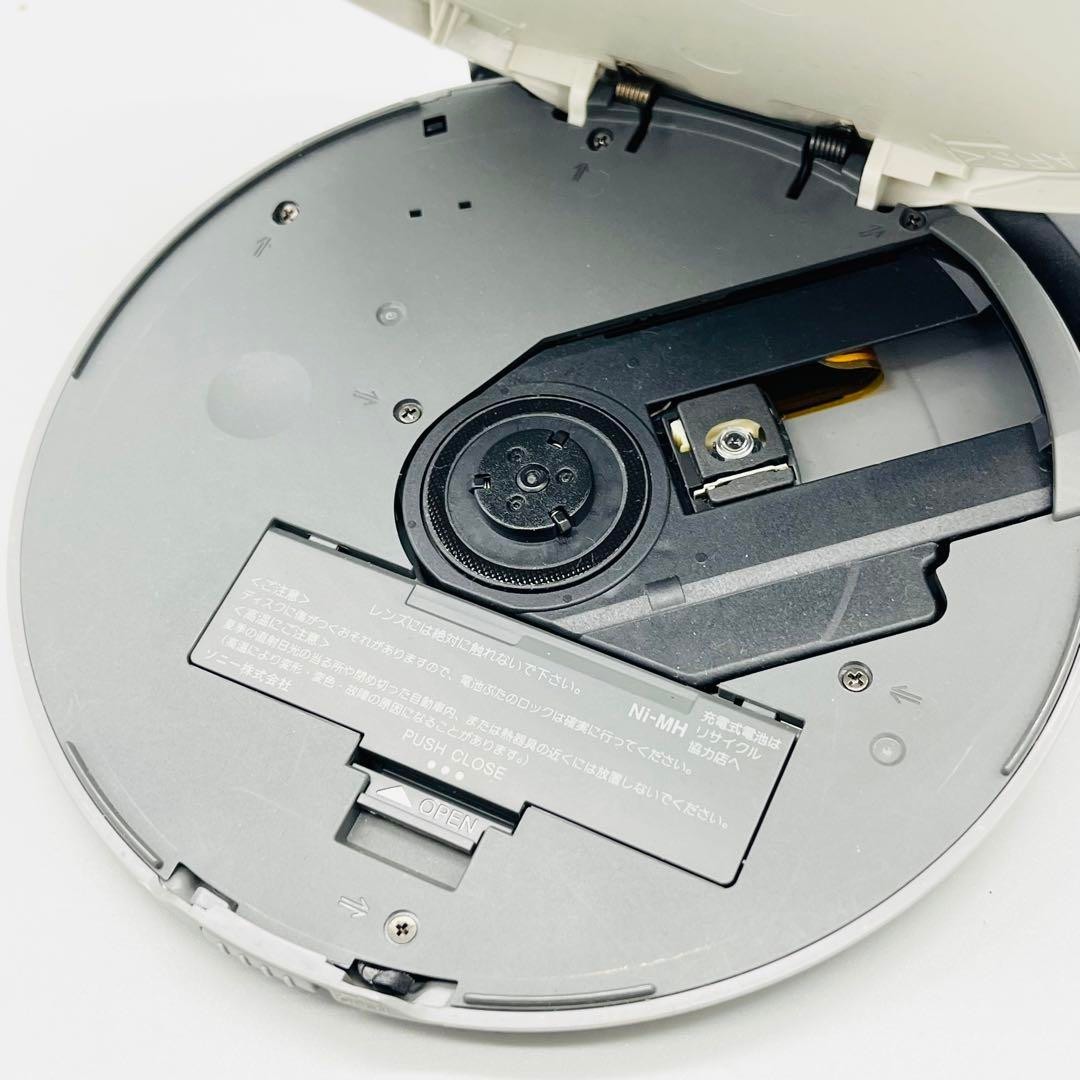 Sony CD Walkman D-NE730 with EBP-104 Tested and work F/S US/UK/CA