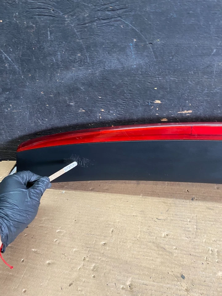 Alerón de puerta trasera Honda Insight 2010-2011 tercera luz de freno OEM R2209 DG Foto 4 de 4