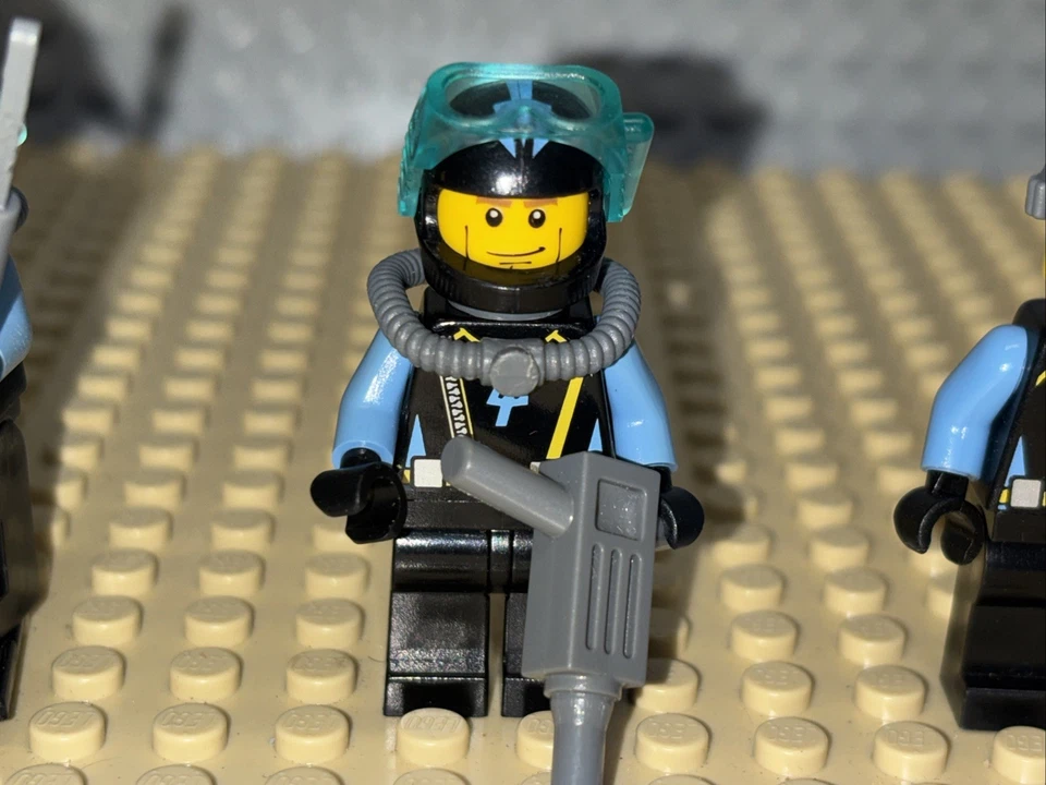 Lote 4 Lego Aqua Raiders Minifiguras Buzos Arma Herramienta Foto 3 de 4