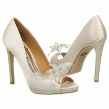 NIB Badgley Mischka Reta wedding bridal pump open toe heel heels satin shoes
