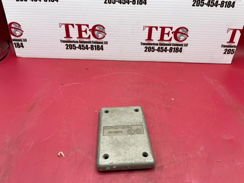 Crouse-Hinds DS100G 1-Gang Blank Device Box Cover w/ Gasket 