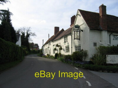 Photo 6x4 Fleur de Lys Lowsonford  c2005