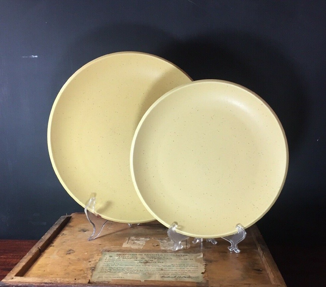 Calvin Klein Cargo Sunflower Yellow Stoneware Khaki Collection Various  Pieces