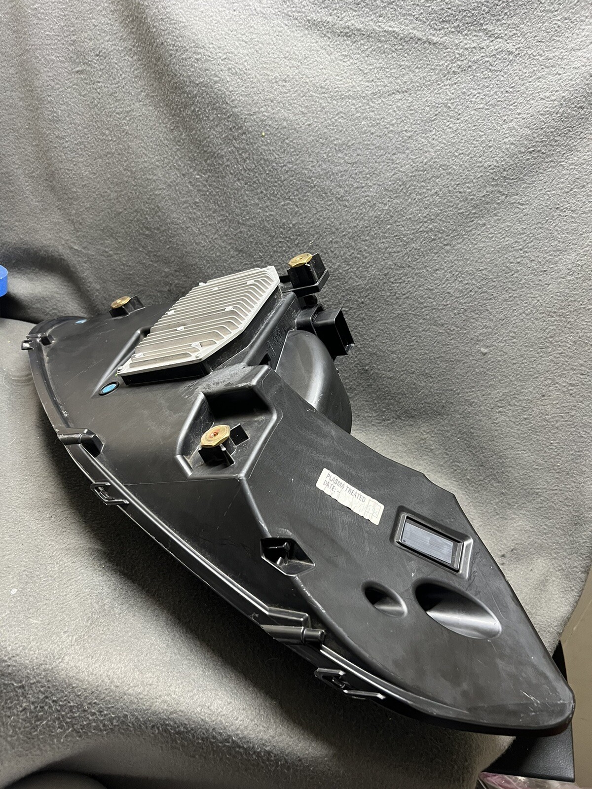 2017-2022 ASTON MARTIN RIGHT PASSENGER HEADLIGHT OEM JY53-13W029-CA
