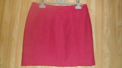 JUPE COURTE rose  H&M  TAILLE  38.Doublée.   - Photo 1/4