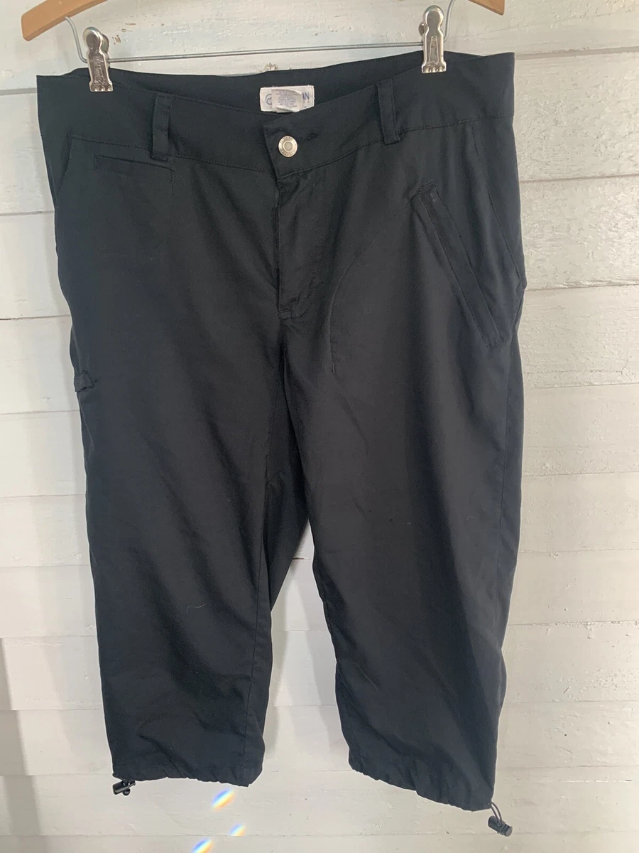 Magellan Women s Large Black Vented Outdoors 21 inch inseam Capris