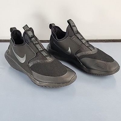 Nike Boys Flex Runner AT4662-003 Black Slip On Running Shoes Sneakers Size 7 Y