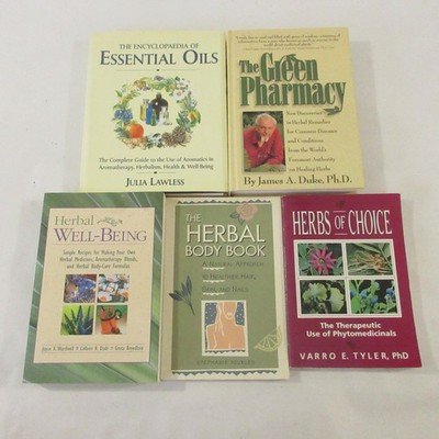 Homestead Farm Natural Health Herbal Medicine Essential Oils Aromatherapy 5 Book