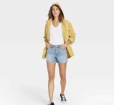 Women's High-Rise Button Fly Jean Shorts - Universal Thread Size 4