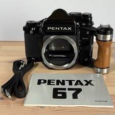 N Mint- w/ Grip Strap Late PENTAX 67 M-Up TTL Body Film Camera From JAPAN G