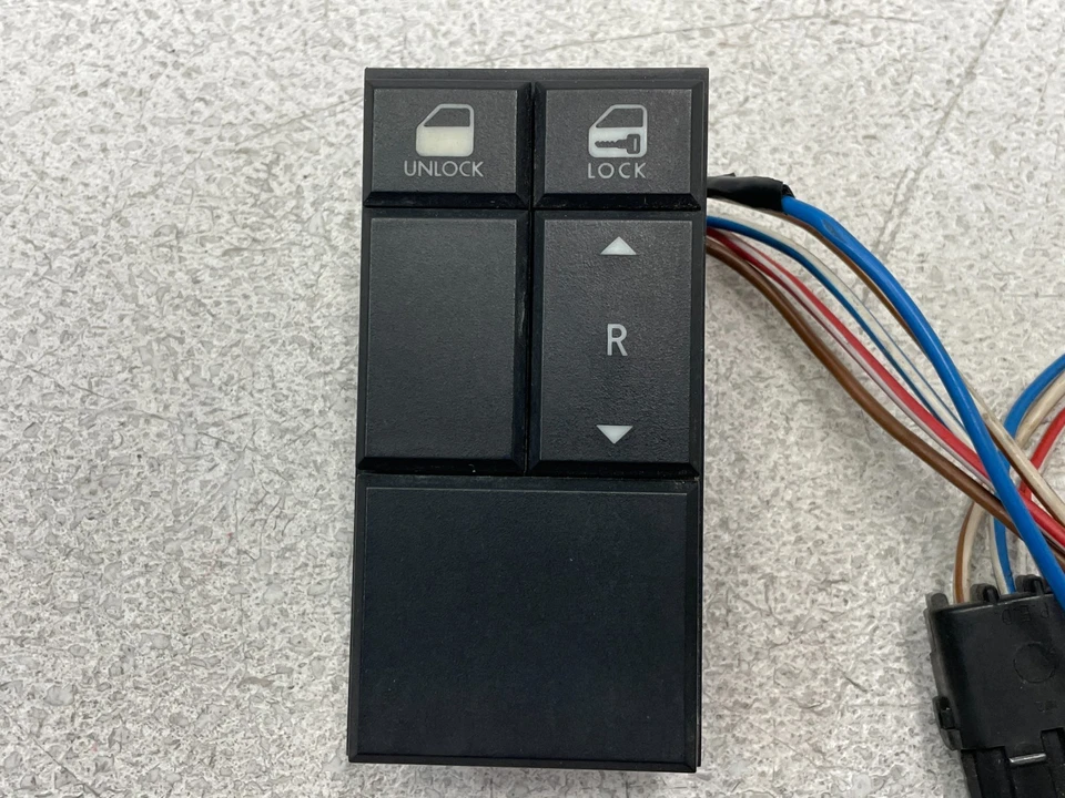 Interruptor de ventana de bloqueo de puerta de paso delantero derecho Cadillac Allante 1987-1993 1601 OEM Foto 2 de 4