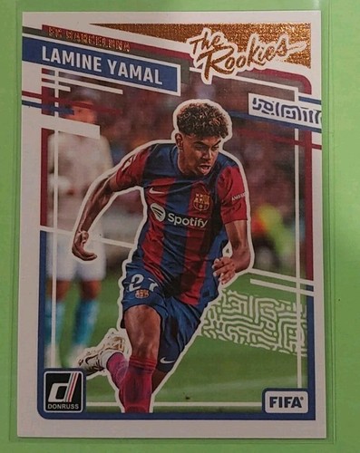 Lamine Yamal #25 2023 Panini Donruss The Rookies card
