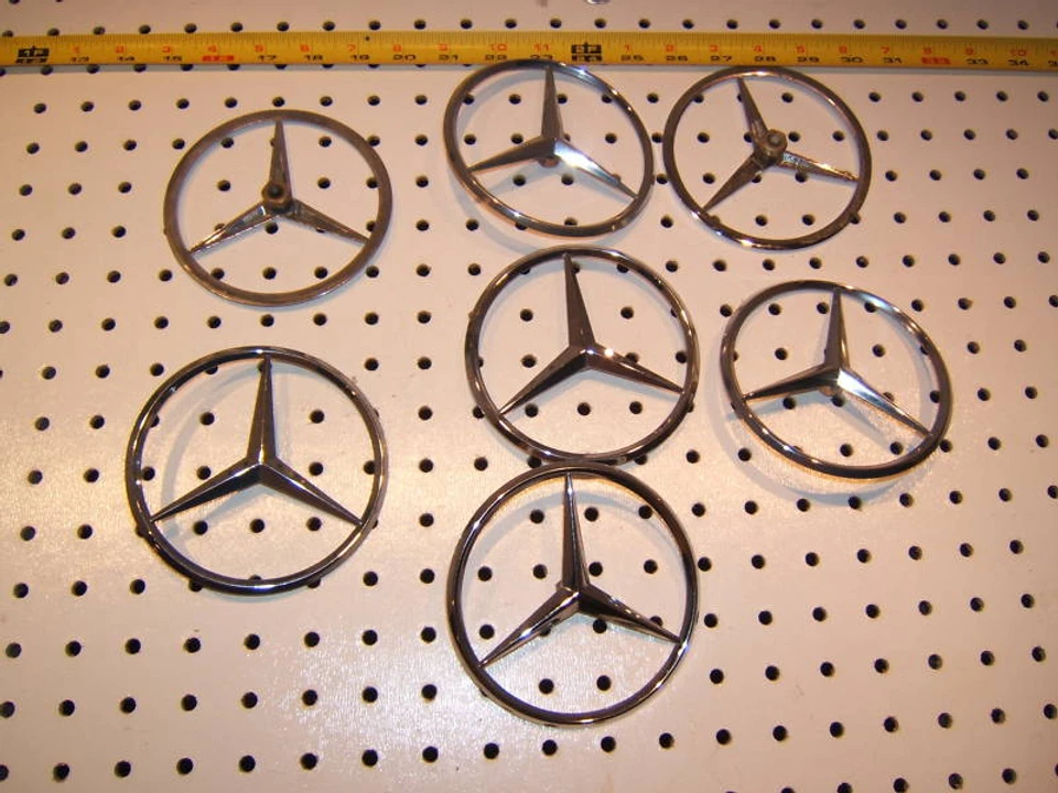 Tapa de cubierta trasera metálica cromada fabricante original Mercedes 84-85 C126 500SEC 1 estrella solamente Foto 2 de 4