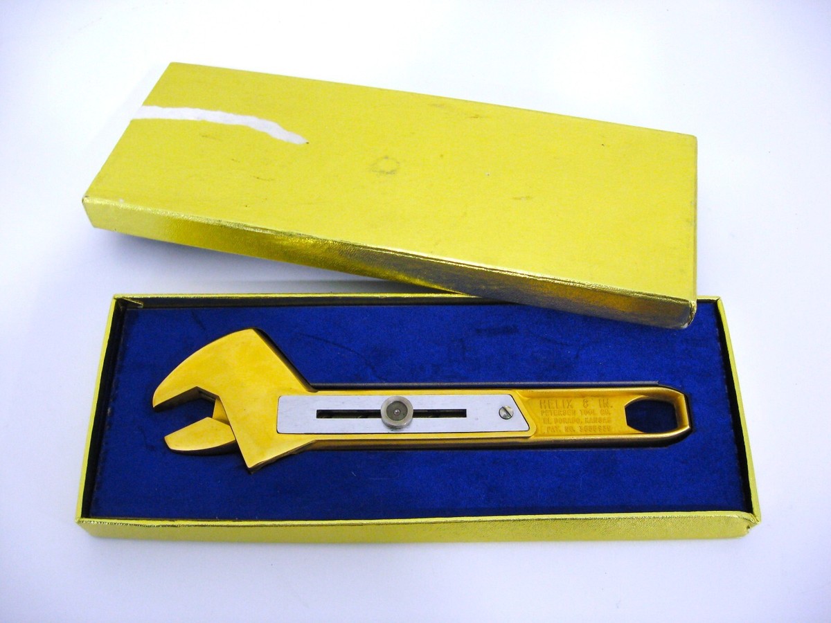 Helix 8 IN. Adjustable Wrench Petersen Tool Co. El Dorado, Kansas