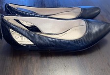 Life Stride Soft System Woman  s Sz 7 Flex Support Flats Textured Black