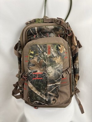REDHEAD Camouflage Hunting/Hiking Heavy Duty H20 Backpack 