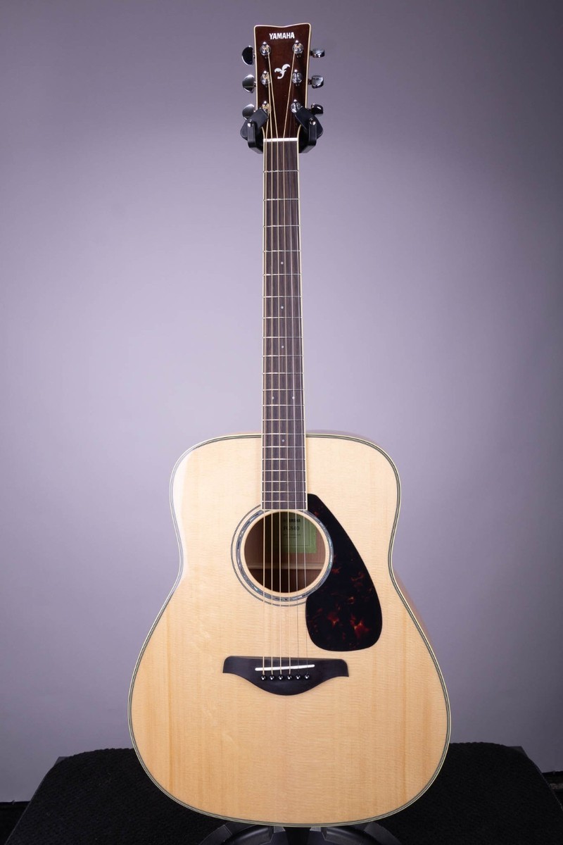 Yamaha FG840 Acoustic Natural Dreadnaught Guitar - Solid Top