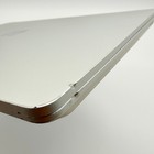Foto 17 di 18