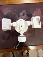 Sansi C2440-GW-28W 3500ml LED Motion Sensor Security Light - White