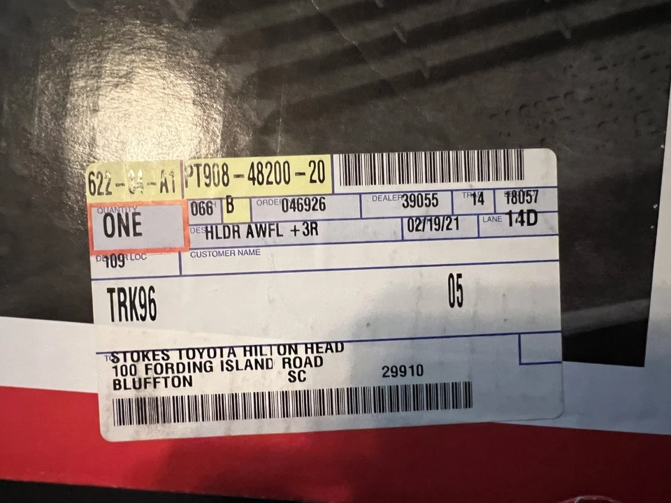 Alfombrillas originales Toyota Highlander (PT908-48200-20) (NUEVAS EN CAJA) Foto 3 de 4