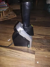 Yonanas 901 Electric Healthy Frozen Fruit Dessert Treat Maker Machine Works