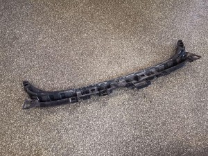 BMW 3 E90 Stoßstangenhalter hinten rechts 7058522 1.80 Petrol 2010 33861082