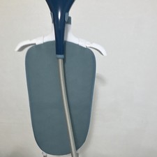 Phillips STE1040 Stand Clothes Steamer, White 1000 series