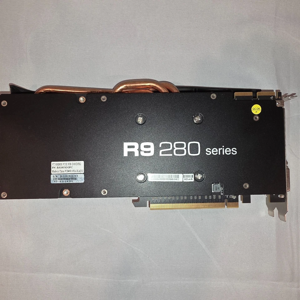 3GB AMD Radeon VisionTek R9 280X R9280X3GPC GDDR5 PCI Express Graphics Card - Image 2 of 3