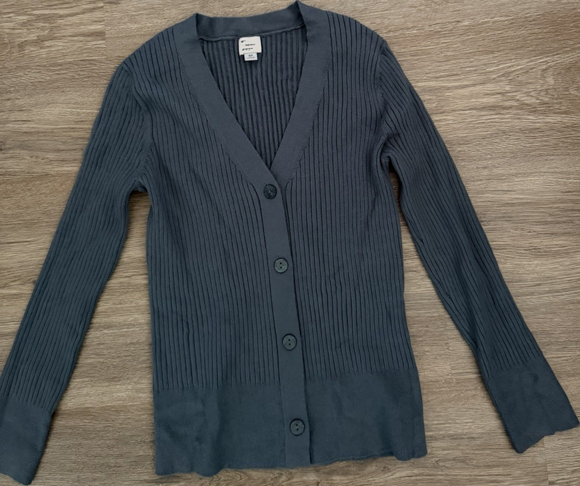 A New Day Women's Ribbed Knit Button Cardigan Sweater Gray XS Long Sleeve