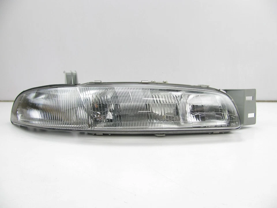 NUEVO GENUINO OEM MAZDA Faro Faro Pasajero Derecho 1993-1997 Mazda 626 Foto 2 de 4